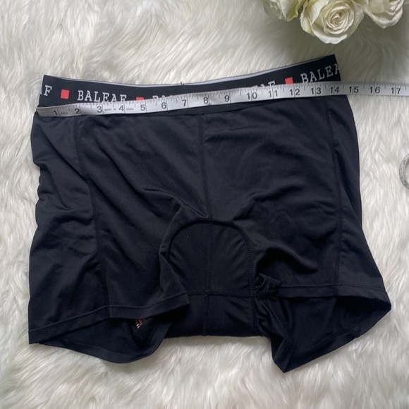 Baleaf Padded Micro Bike shorts Size XL - Picture 5 of 6